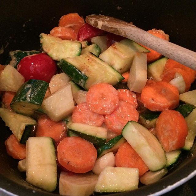 12935143_1058379857567399_1202440129_n